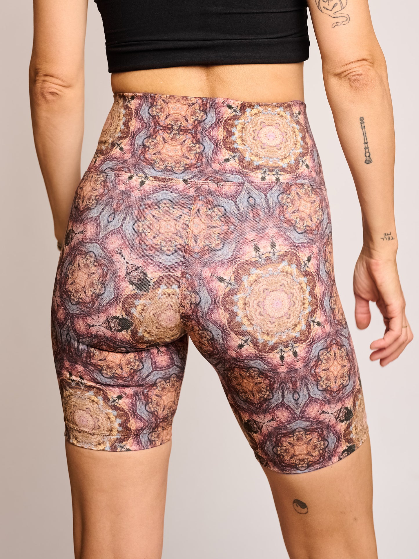 Yoga Shorts Talking Stone